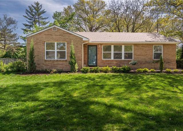 Property at 1923 Oxford Rd, Lawrence, KS 66044, 3 beds, 2 baths