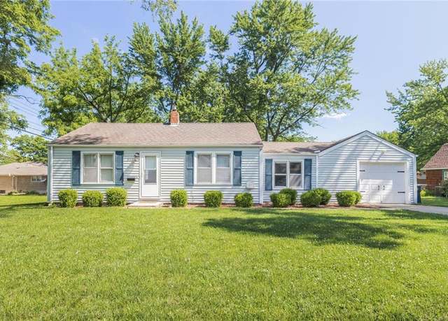 Property at 906 W 84th St, Kansas City, MO 64114, 2 beds, 1 bath