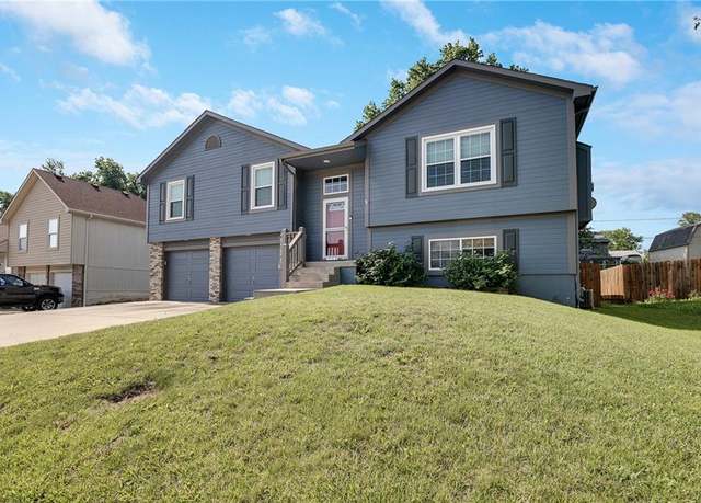 Property at 18507 E Bundschu Pl, Independence, MO 64056, 3 beds, 2 baths