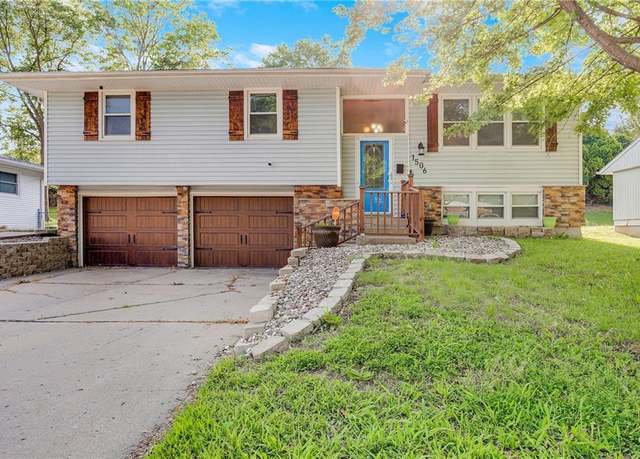 Property at 1506 N 62nd St, Kansas City, KS 66102, 4 beds, 2.5 baths