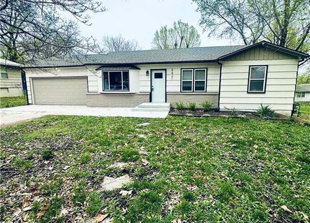 Property at 5821 Hedges Ave, Raytown, MO 64133, 4 beds, 2 baths