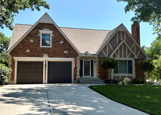 Property at 791 NE Galilea Ct, Blue Springs, MO 64014, 4 beds, 3.5 baths