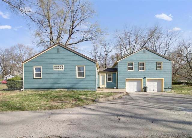 Property at 12805 8th St, Grandview, MO 64030, 4 beds, 2 baths