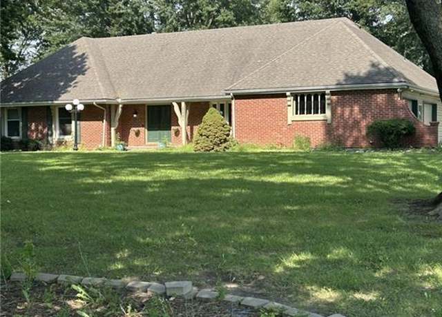 Property at 10821 Milton Thompson Rd, Lake Lotawana, MO 64086, 3 beds, 4.5 baths