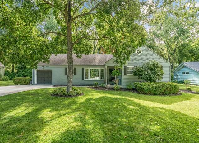 Property at 8325 Sagamore Rd, Leawood, KS 66206, 3 beds, 2 baths