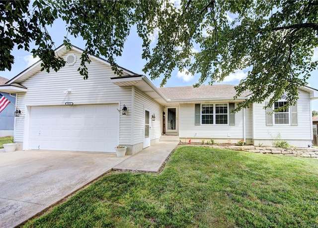 Property at 613 Wells Ter, Odessa, MO 64076, 4 beds, 3 baths