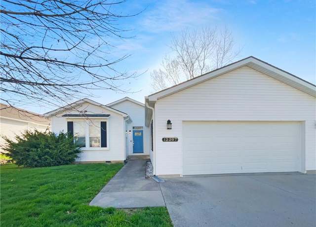 Property at 12207 N Pomona Ave, Kansas City, MO 64163, 3 beds, 2 baths