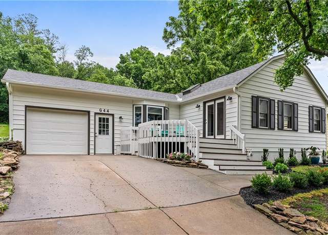 Property at 44 G St, Lake Lotawana, MO 64086, 3 beds, 2 baths