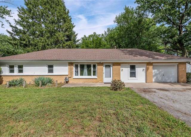 Property at 3225 N 74th St, Kansas City, KS 66109, 4 beds, 1 bath