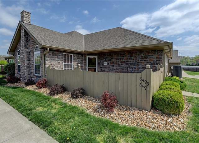 Property at 6491 N Circle Dr, Kansas City, MO 64118, 2 beds, 2 baths