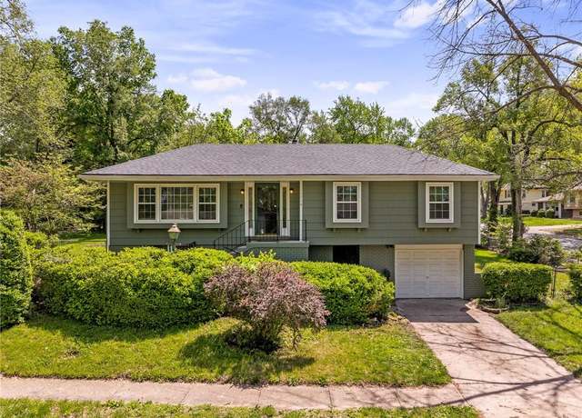 Property at 11719 Smalley Ave, Kansas City, MO 64134, 3 beds, 2 baths