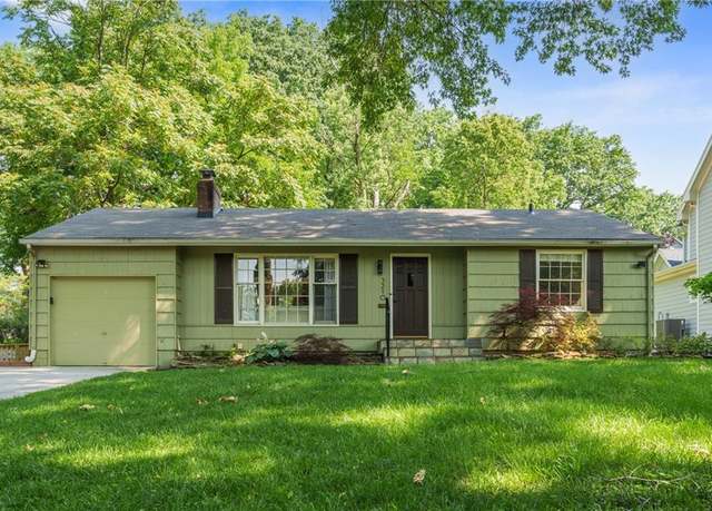 Property at 3210 W 71st Ter, Prairie Village, KS 66208, 4 beds, 2 baths