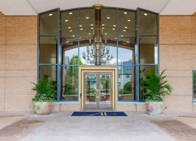 Property at 400 W 49th Ter #2112, Kansas City, MO 64112, 2 beds, 2.5 baths