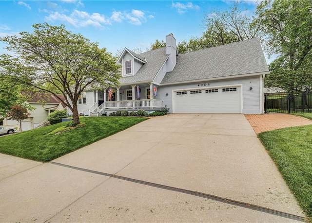 Property at 4908 S Cedar Crest Ave, Independence, MO 64055, 4 beds, 3.5 baths