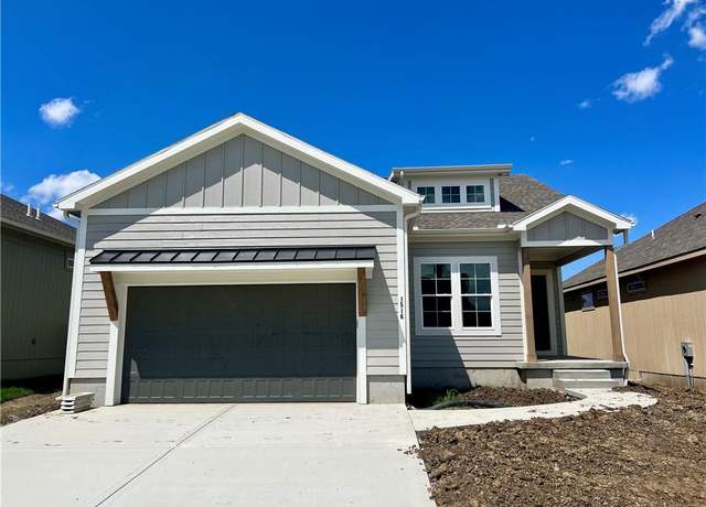 Property at 1516 SW Arborpark Ter, Lee's Summit, MO 64082, 4 beds, 3 baths