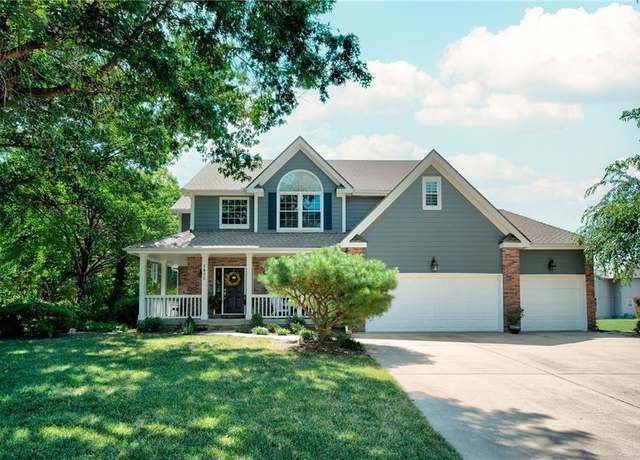 Property at 1405 NE Piedmont Dr, Lee's Summit, MO 64064, 4 beds, 3.5 baths