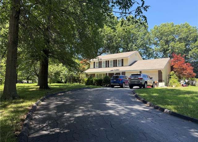 Property at 26612 E Blue Mills Rd, Sibley, MO 64088, 4 beds, 2.5 baths