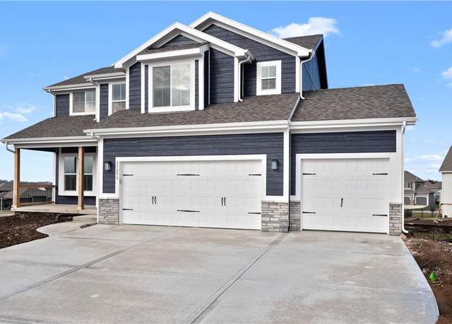Property at 25256 W 149th Ter, Olathe, KS 66061, 4 beds, 2.5 baths