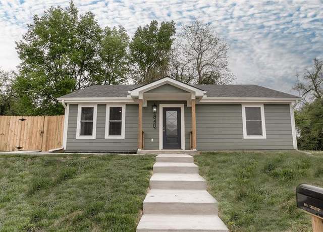 Property at 840 Chestnut St, Osawatomie, KS 66064, 3 beds, 2 baths