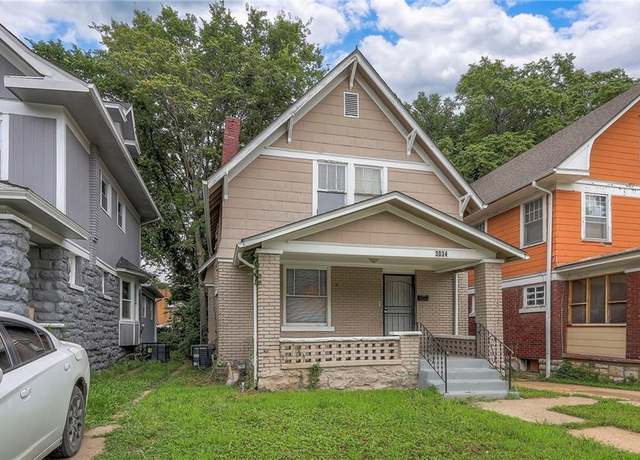 Property at 3034 E 32nd St, Kansas City, MO 64128, 3 beds, 1 bath