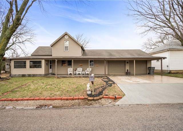 Property at 109 Julia N/A, Thayer, KS 66776, 3 beds, 1 bath
