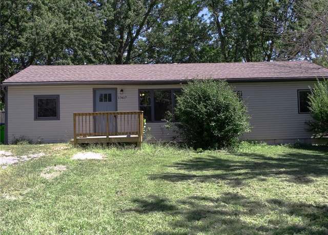 Property at 17417 S Benton Dr, Belton, MO 64012, 4 beds, 2 baths