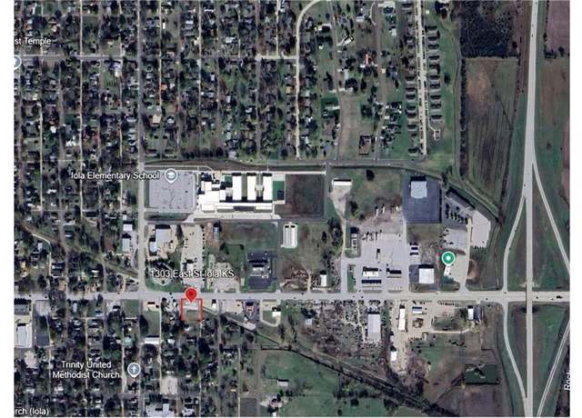 Property at 1303 East St, Iola, KS 66749