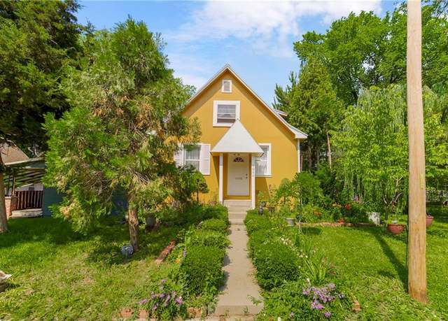Property at 1870 N 27th St, Kansas City, KS 66104, 4 beds, 2.5 baths