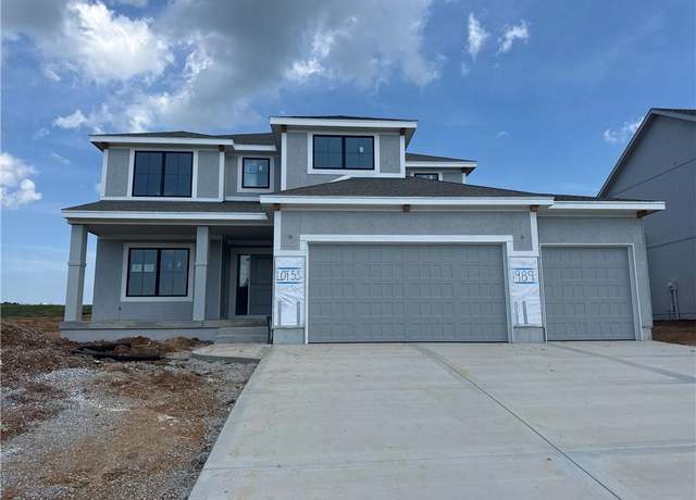 Property at 1989 Longview Dr, Liberty, MO 64068, 4 beds, 2.5 baths