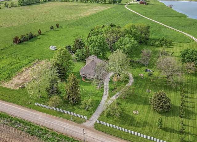 Property at 10428 NW County Rd 15002 Rd, Drexel, MO 64742, 2 beds, 2 baths