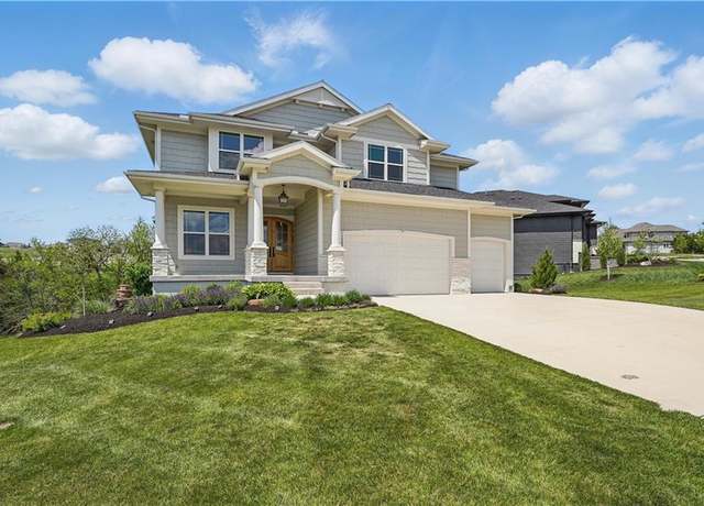 Property at 11588 S Houston St, Olathe, KS 66061, 4 beds, 3.5 baths