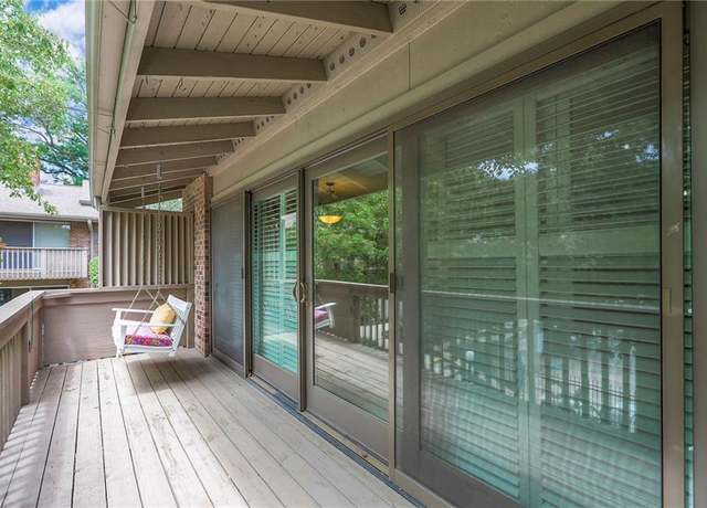 Property at 8700 Metcalf Ave #201, Overland Park, KS 66212, 2 beds, 2 baths