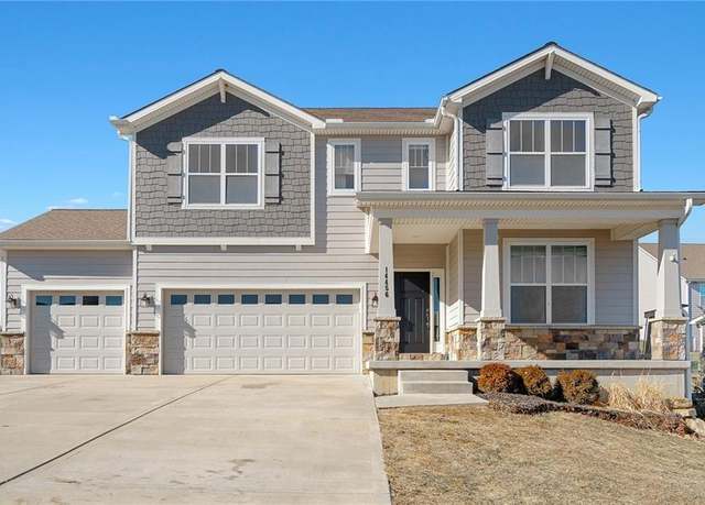 Property at 14456 S Houston St, Olathe, KS 66061, 4 beds, 3.5 baths