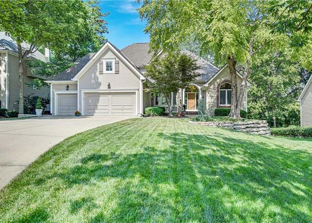Property at 4908 W 131st Ter, Leawood, KS 66209, 4 beds, 4 baths