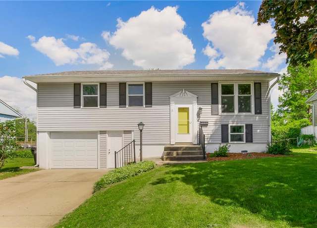 Property at 807 N Tepee Dr, Independence, MO 64056, 3 beds, 1.5 baths