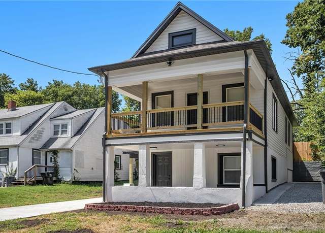 Property at 1002 S Glenwood Ave, Independence, MO 64053, 3 beds, 3 baths