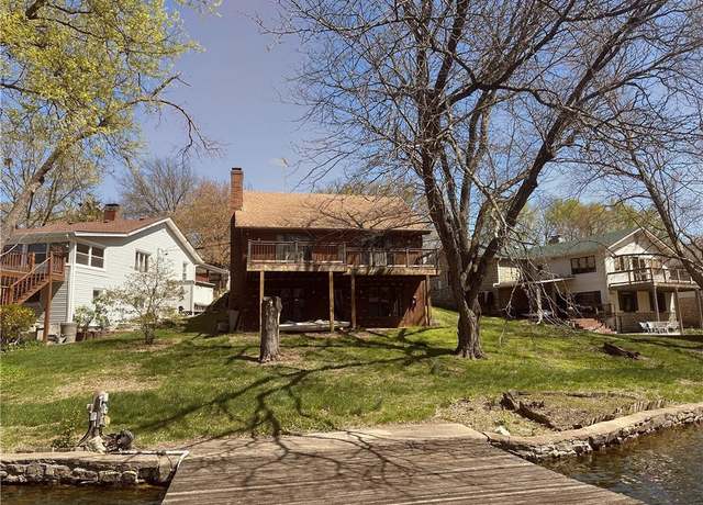 Property at 46 Anchor Dr, Lake Tapawingo, MO 64015, 3 beds, 2.5 baths
