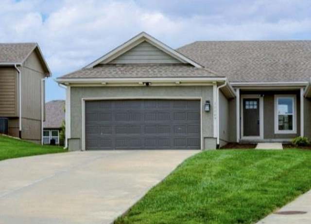 Property at 14145 Amanda Ln, Basehor, KS 66007, 3 beds, 2.5 baths