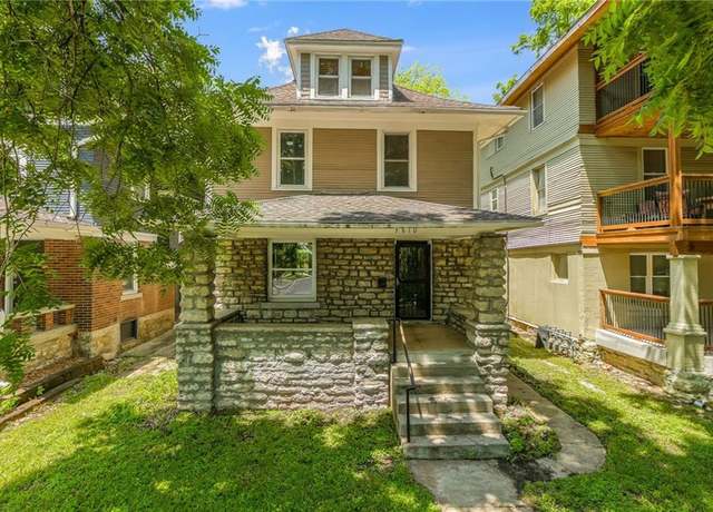 Property at 3810 Wyandotte St, Kansas City, MO 64111, 5 beds, 3 baths