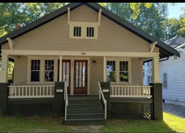 Property at 549 S Hardy Ave, Independence, MO 64053, 3 beds, 2 baths