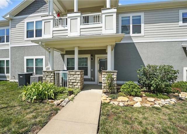 Property at 11711 S Roundtree St #103, Olathe, KS 66061, 2 beds, 2 baths