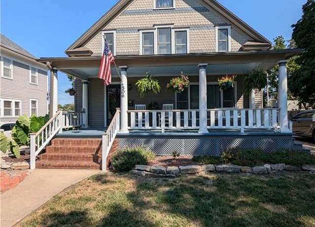 Property at 506 Shawnee St, Hiawatha, KS 66434, 4 beds, 3 baths