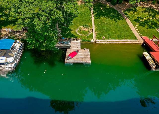 Property at 376 NW North Shore Dr, Lake Waukomis, MO 64151, 3 beds, 3 baths