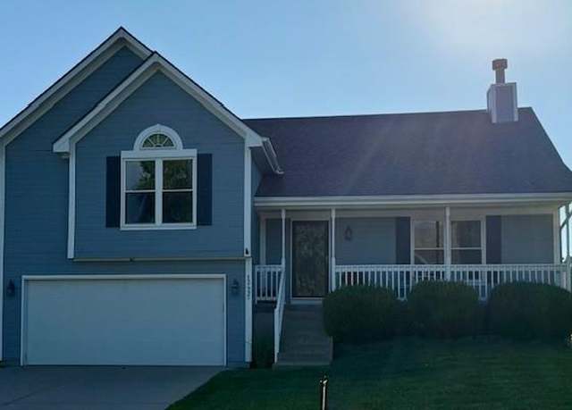 Property at 12497 S Marion St, Olathe, KS 66061, 3 beds, 3 baths