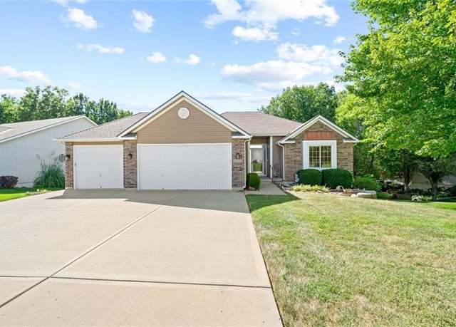 Property at 4108 N 108 St, Kansas City, KS 66109, 3 beds, 3 baths