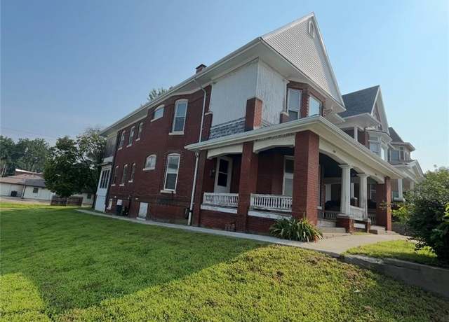 Property at 2217-19 Jones St, St Joseph, MO 64501, 8 beds, 4 baths