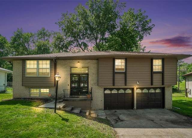 Property at 2300 N 64th St, Kansas City, KS 66104, 3 beds, 2.5 baths