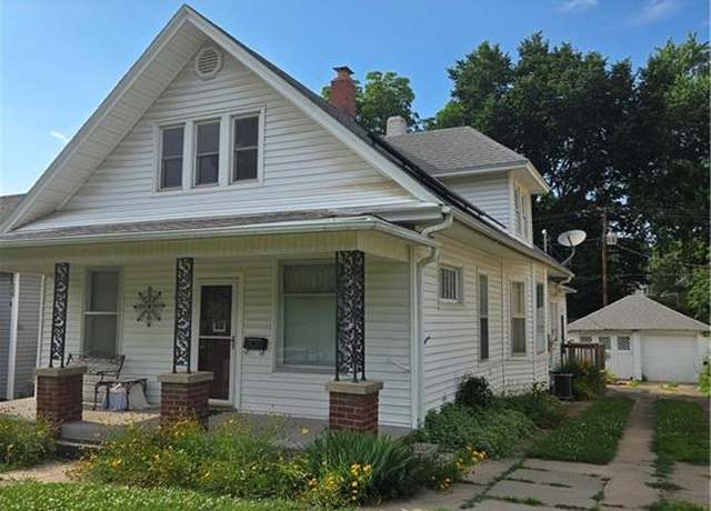 Property at 2725 Duncan St, St Joseph, MO 64507, 3 beds, 1 bath