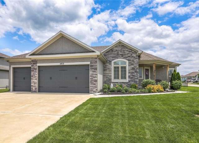Property at 4812 SW 4th St, Blue Springs, MO 64014, 5 beds, 3 baths