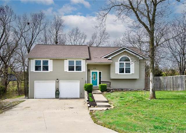 Property at 576 SE 115th Rd, Warrensburg, MO 64093, 4 beds, 3 baths